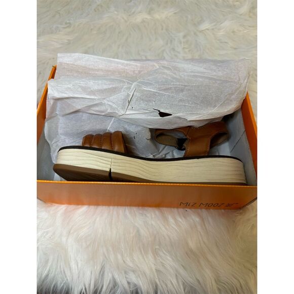 Miz Mooz Women's Valentine Sandals in Brandy Colored Leather Size 40 New in Box - Picture 13 of 16